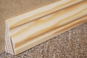 1 1/2 Pine Decorative shoe molding